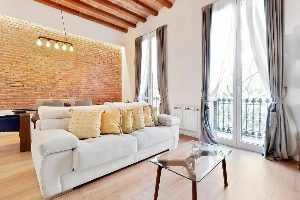 Arc De Triomf Luxury Modern 2-Bedroom 2-Bathroom Barcelona 0*,  Spain