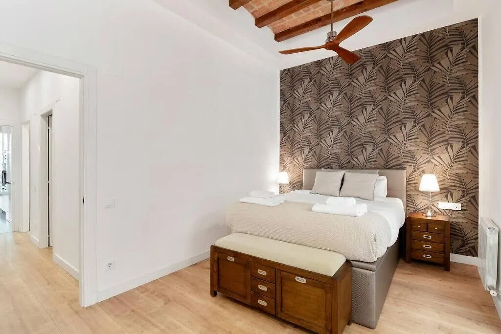 Apartment Arc De Triomf Luxury Modern 2-Bedroom 2-Bathroom Barcelona Spain